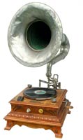 Der Durchmesser des Trichters betr&auml;gt 46 cm / The diameter of the horn measures 18"